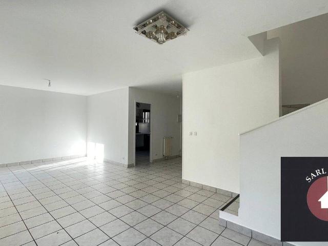Maison location à Saint-Thibault-des-Vignes, Seine-et-Marne
