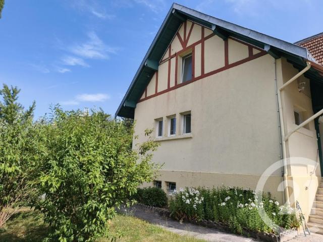 Maison location à Neufchâteau, Vittel