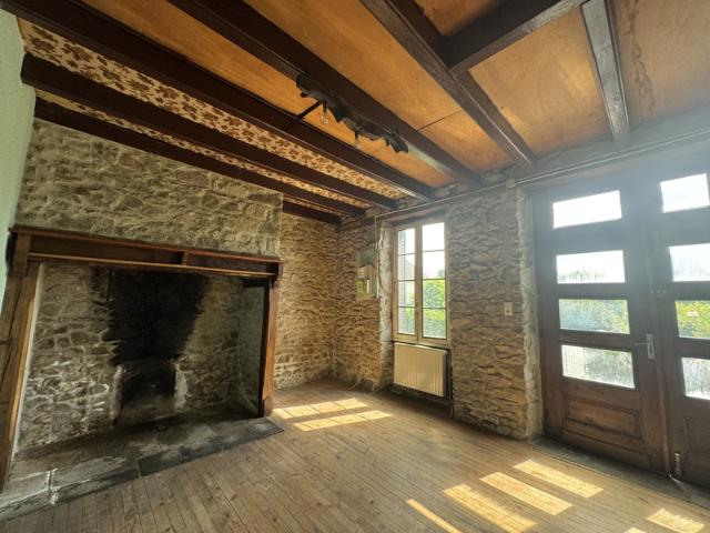 Maison vente à Ussel, Mestes