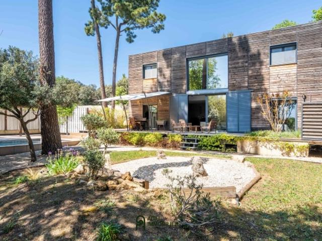 Maison vente à Nîmes, Uzès