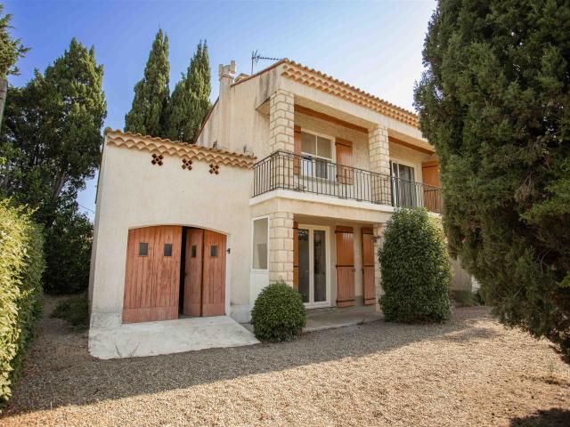 Maison vente à Arles, Mouriès