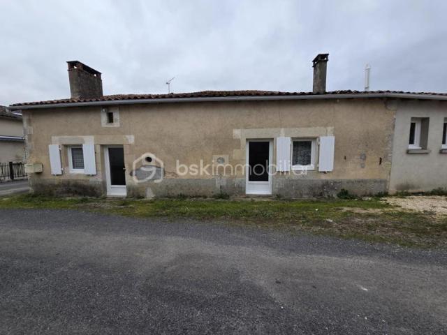 Maison vente à Montmorillon, Savigné