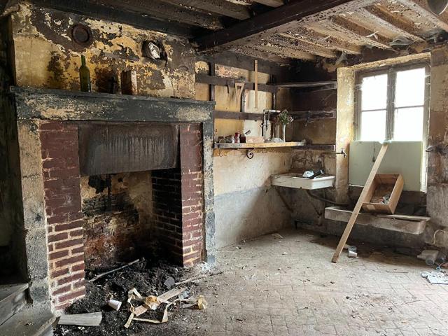 Maison vente à Caen, Crocy