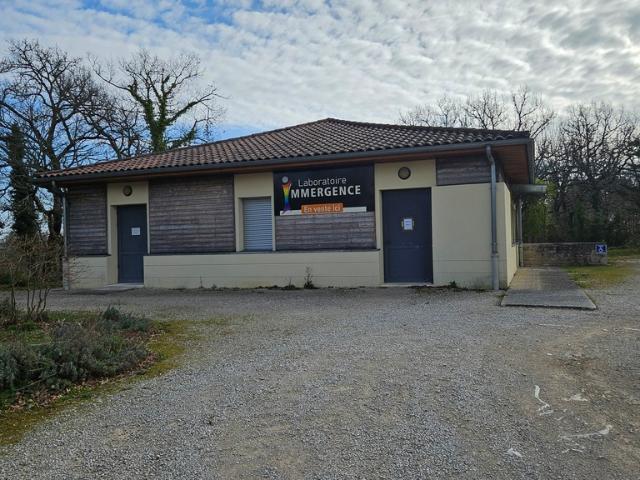 Local Commercial vente à Cahors, Le Montat