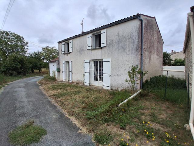 Maison vente à Rochefort, Saint-jean-d'angle