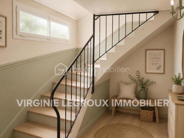 Maison vente à Laval, Saint-pierre-la-cour