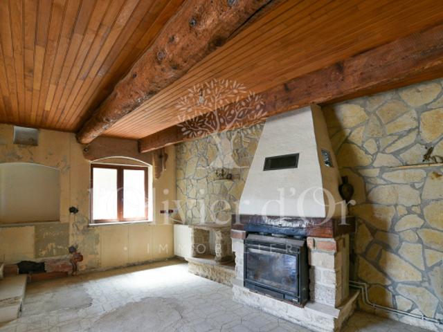 Maison vente à Carpentras, Visan