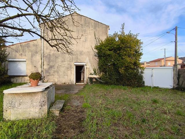 Maison vente à Rochefort, Port-des-barques