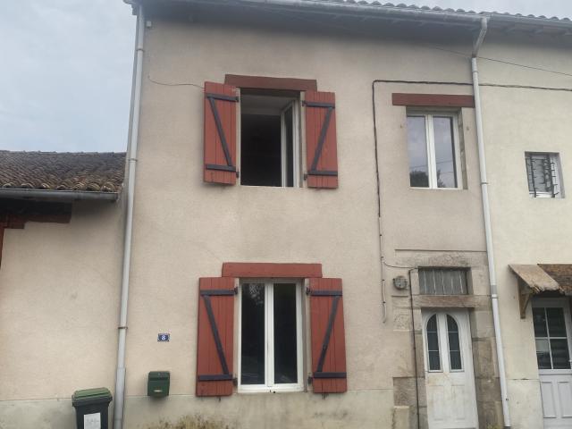 Maison vente à La Treille, Berneuil
