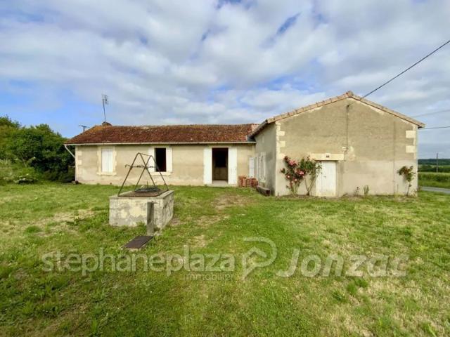 Maison vente à Saint-maigrin