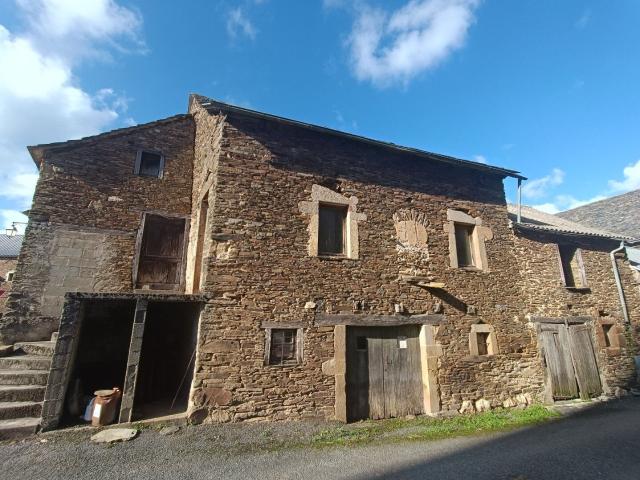 Maison vente à Villefranche-de-Rouergue, Sainte-juliette-sur-viaur