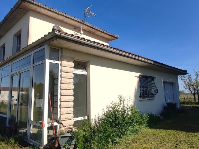 Maison vente à Saintes, Chenac-saint-seurin-d'uzet