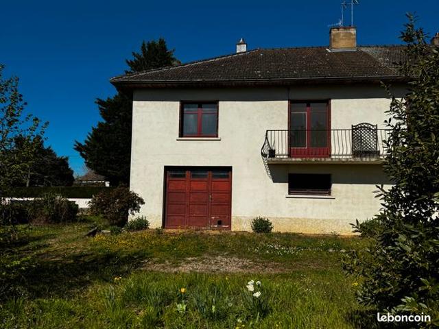 Maison vente à Vouziers, Givry