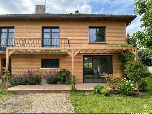 Maison vente à Vouziers, Givry