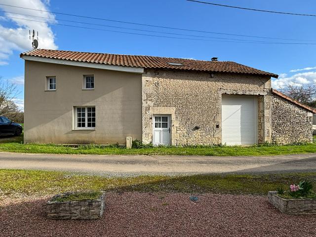 Maison location à Montmorillon, Saint-martin-l'ars
