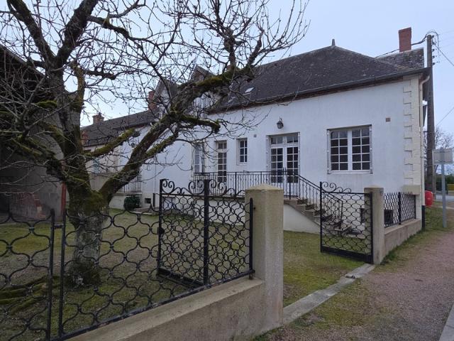 Maison vente à Moulins, Thiel-sur-acolin
