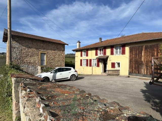 Maison vente à Cours-la-ville, Le Forêt