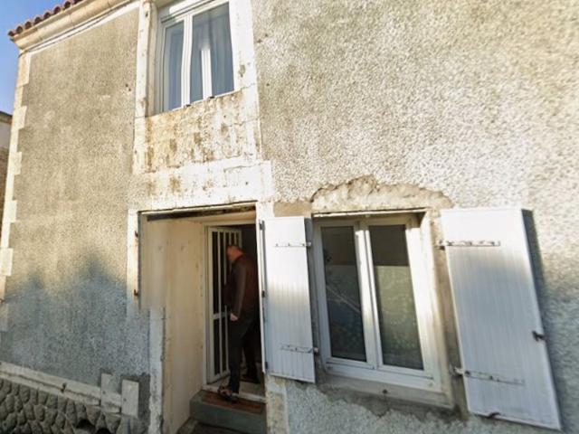 Maison vente à Fontenay-le-Comte, Vouillé-les-marais