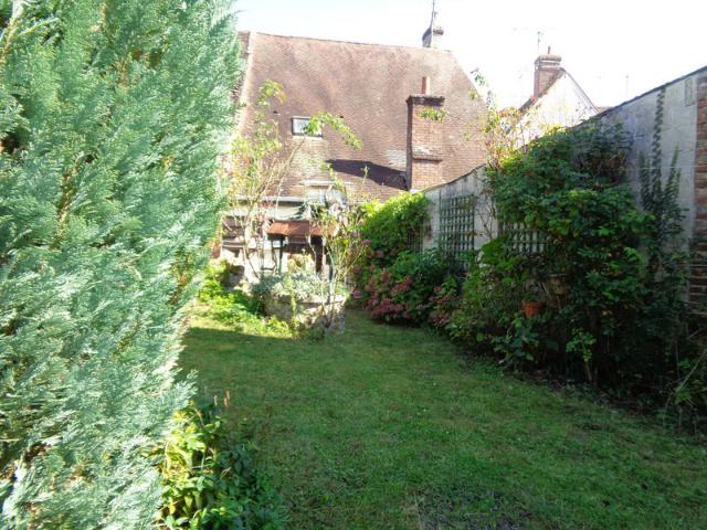 Maison vente à Auxerre, Bléneau