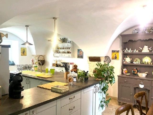 Maison vente à Nîmes, Moussac