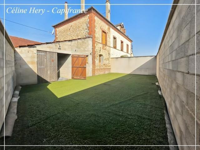 Maison vente à Chartres, Hanches