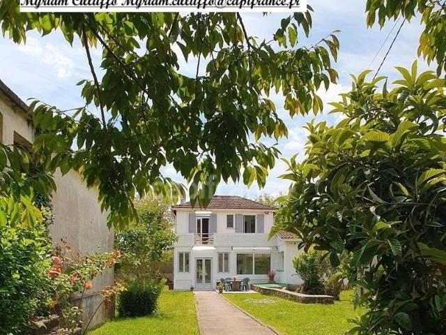 Villa vente à France métropolitaine, Port-sainte-marie