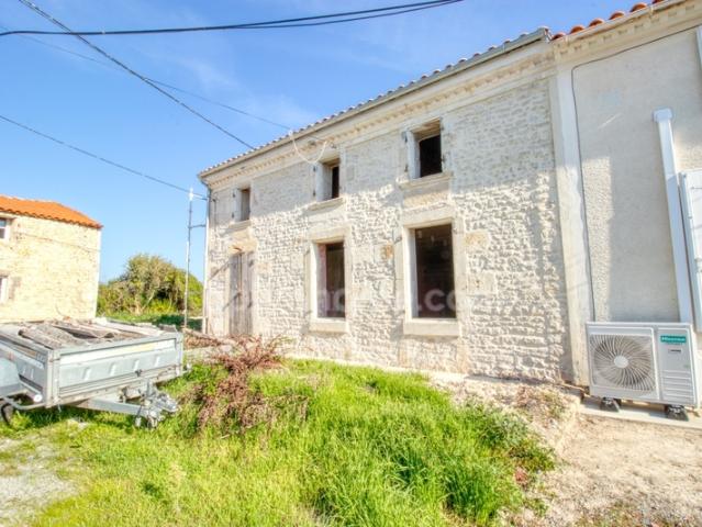 Maison vente à Rochefort, Moragne
