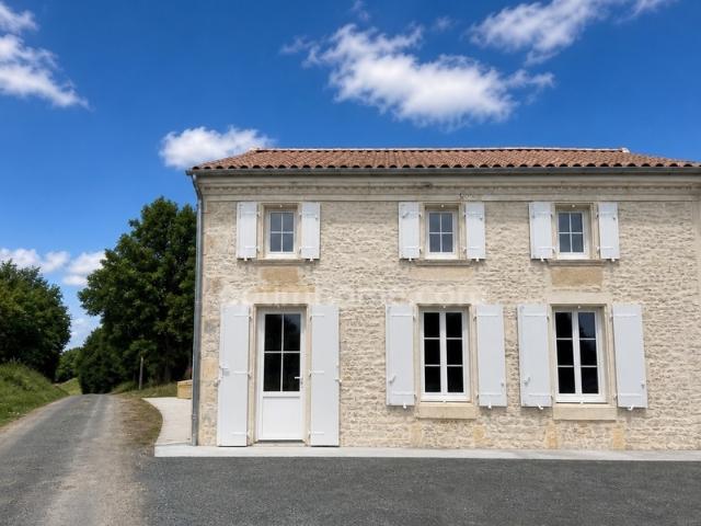 Maison vente à Rochefort, Moragne