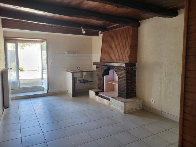 Maison vente à Parthenay, Thénezay