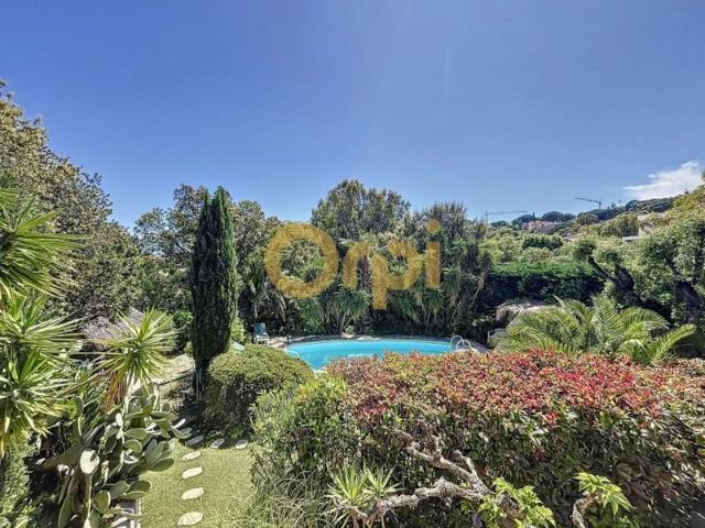 Maison vente à Arrondissement de Draguignan, Sainte-maxime