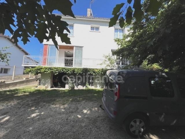 Maison vente à Saintes