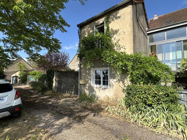 Maison vente à Chalon-sur-Saône, Aluze