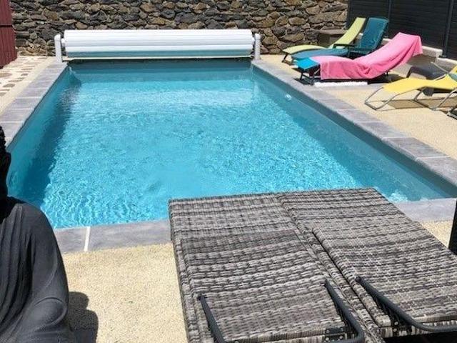 Maison vente à Mauriac, Anglards-de-salers