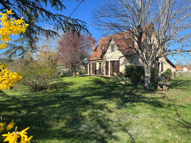 Maison vente à Figeac, Assier