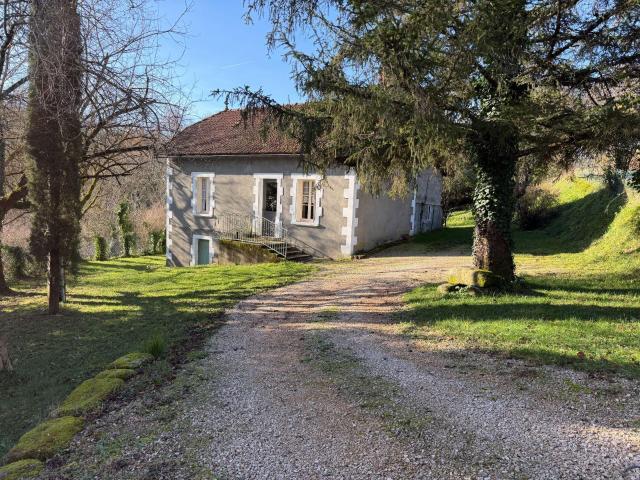 Maison vente à Figeac, Aynac