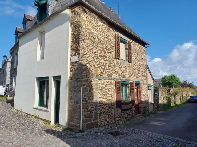 Maison vente à Bazouges-la-Pérouse, Ille-et-Vilaine