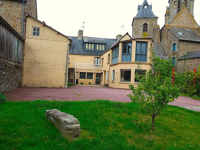 Maison vente à Bazouges-la-Pérouse, Ille-et-Vilaine