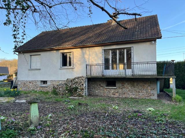 Maison vente à Bernay, Beaumontel