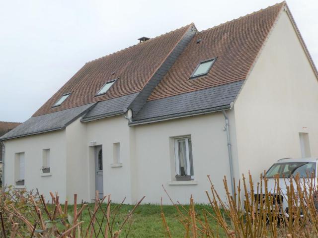 Maison vente à Loches, Bléré