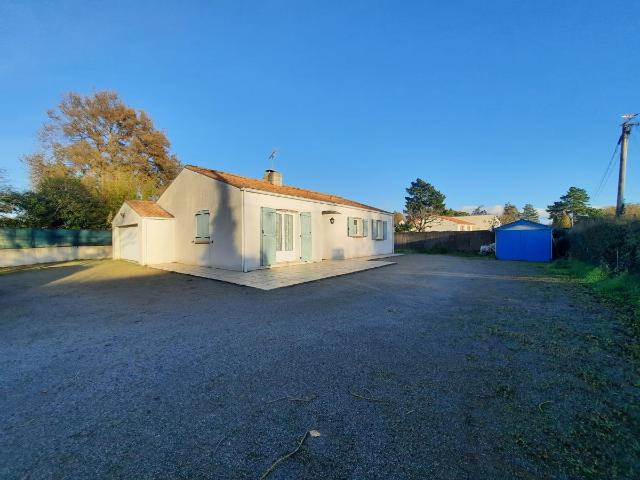Maison vente à Les Sables-d'Olonne, Bois-de-céné