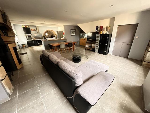 Maison vente à Ussel, Bort-les-orgues
