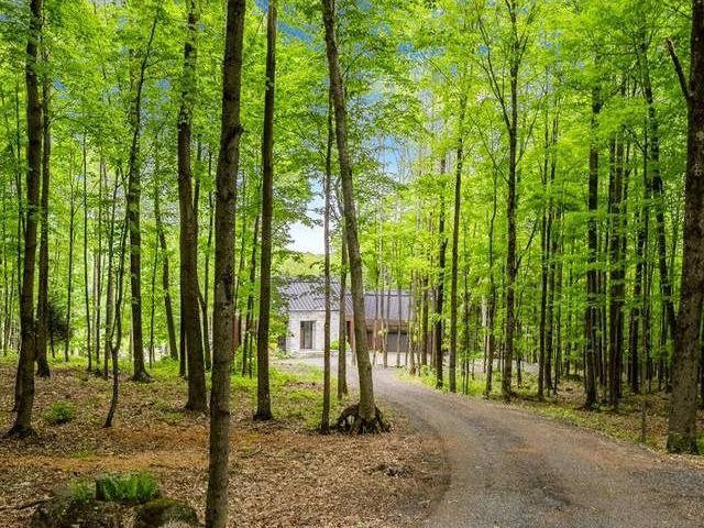 House for sale in Bromont House for sale in Bromont