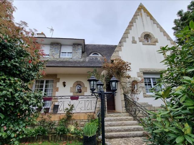 Maison vente à Guingamp, Bretagne