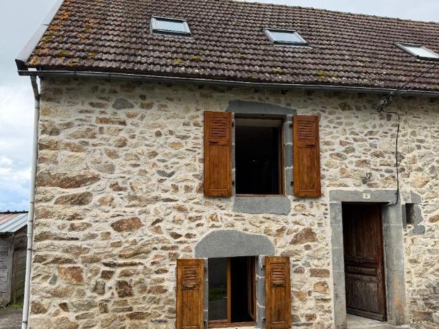 Maison vente à Mauriac, Chalvignac