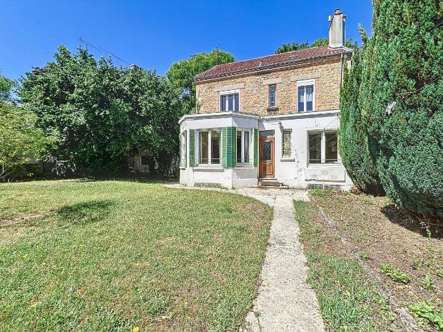 Maison vente à Charleville-Mézières, Charleville-mézières