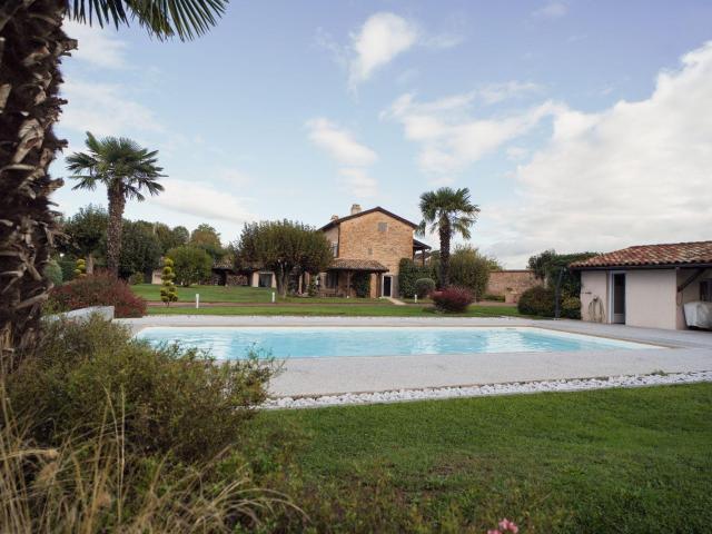 Maison vente à Mâcon, Charnay-lès-mâcon