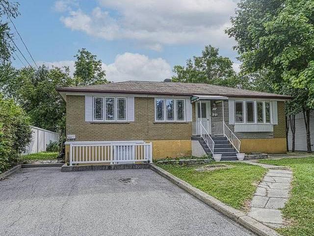 House for sale in Châteauguay House for sale in Châteauguay