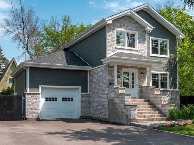 House for sale in Châteauguay House for sale in Châteauguay