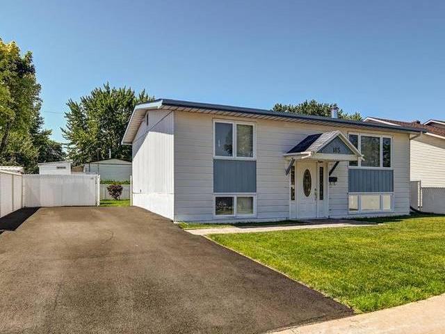 House for sale in Roussillon, Quebec