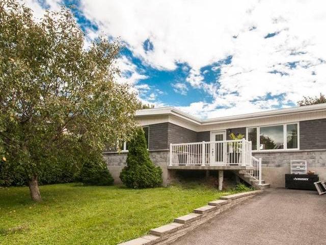 House for sale in Châteauguay House for sale in Châteauguay